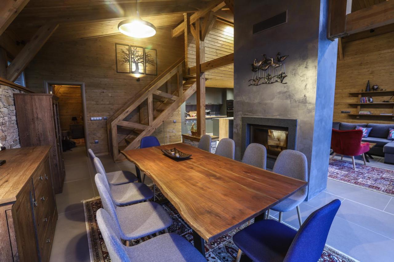 Mountain Hawk Park Villa *